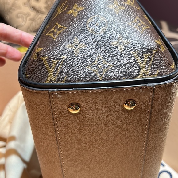 Louis Vuitton Kimono Shoulder Bag. Beige and brown monogram.Luxury Louis Vuitton - Picture 14 of 17